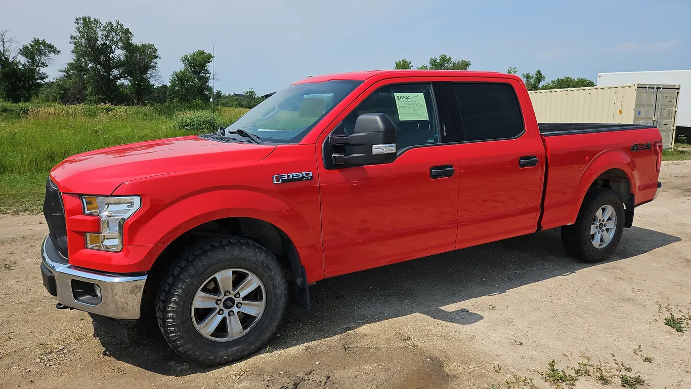 Non-Operable 2017 Ford F-150 4x4 XLT 4dr SuperCrew 6.5 ft. SB