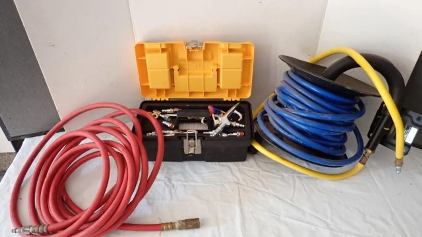 Air Hoses & Accessories