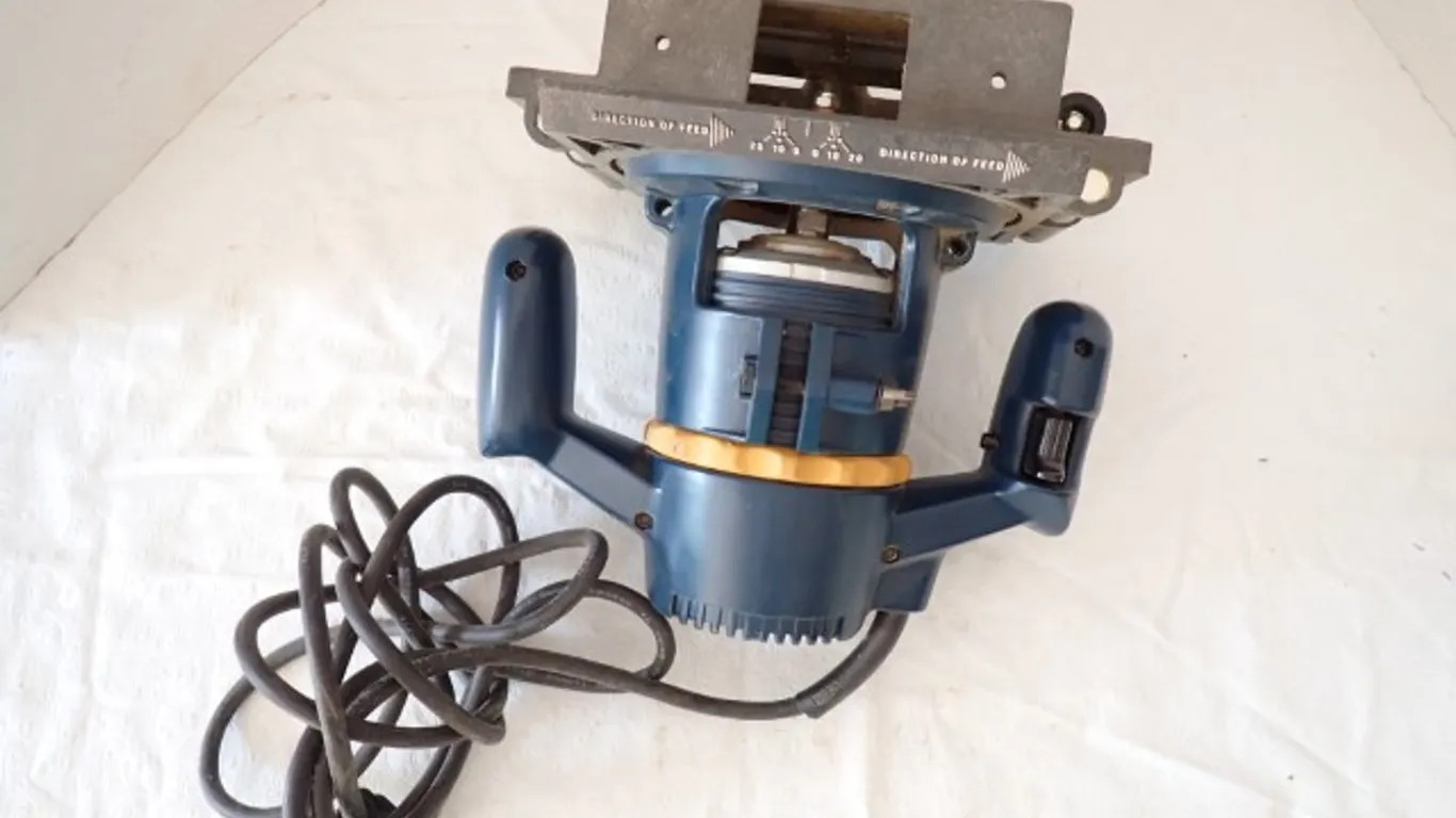 1 3/8 HP Router