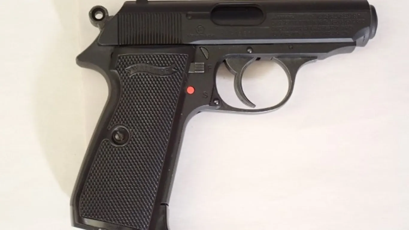 BB Hand Gun