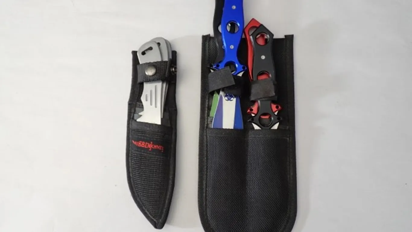 Throwing Knives