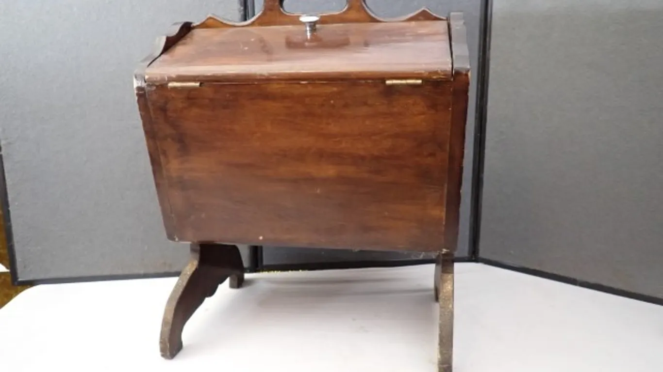 Vintage Sewing Basket