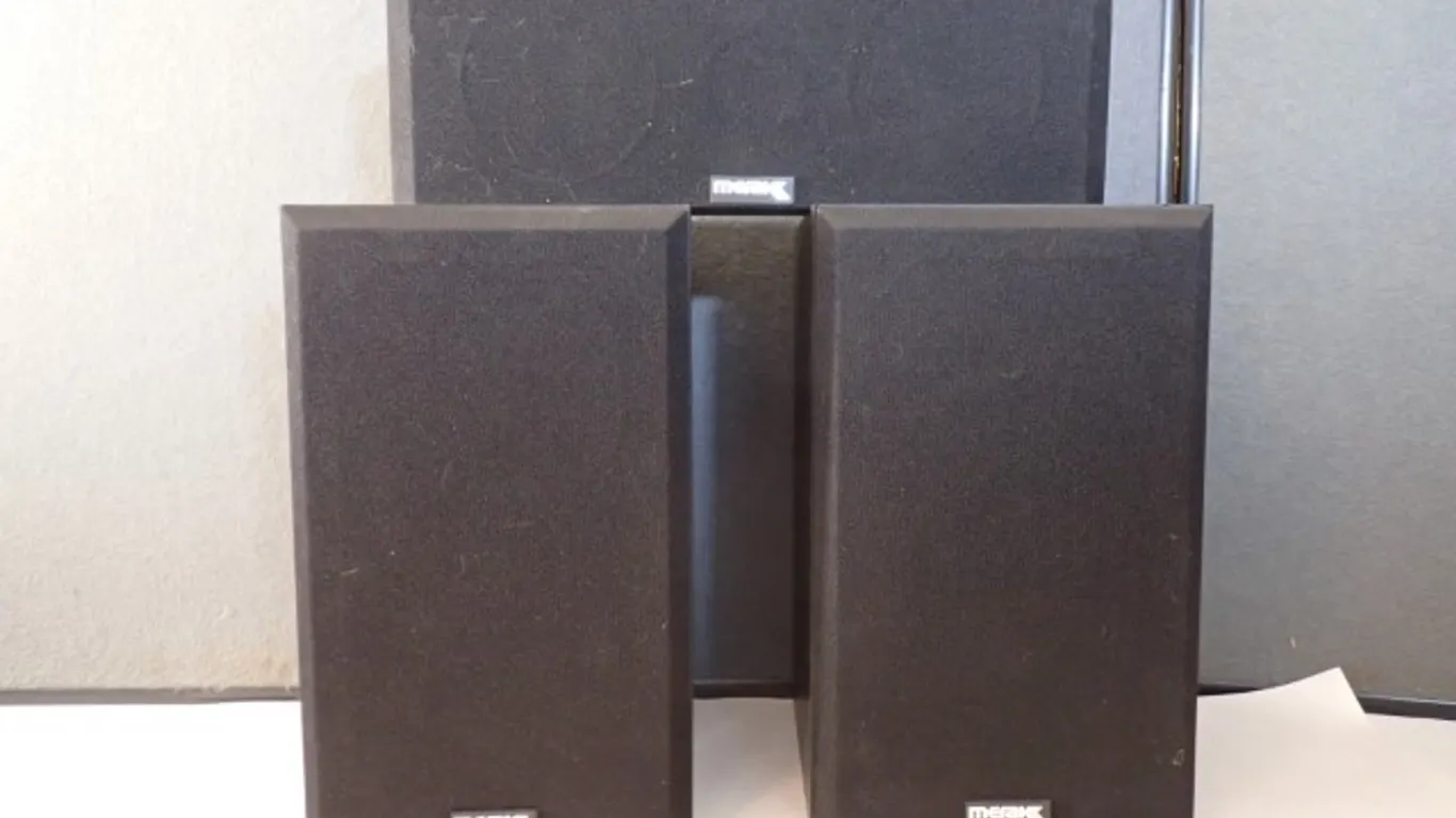 Merak Speakers