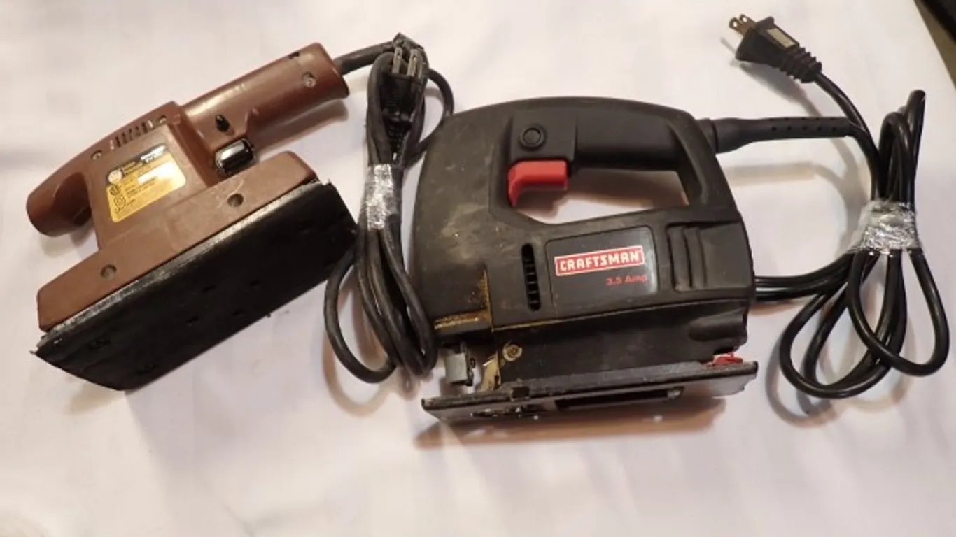 Craftsman Sabre Saw & Bench Mark Sander