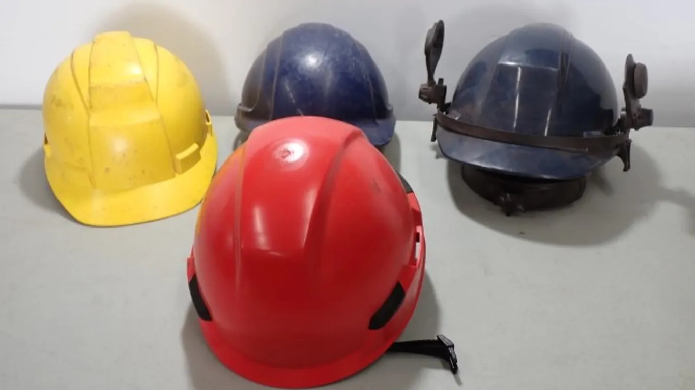 Mixed Lot of Hard Hats
