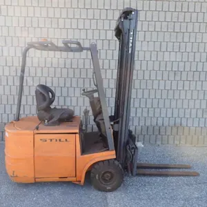 STILL R50-15 Electric Forklift with Triplex Mast, Side Shift & Charger