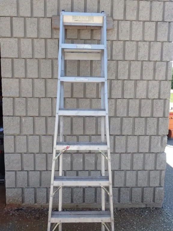 Featherlite Aluminum Multi-Position Combination Ladder