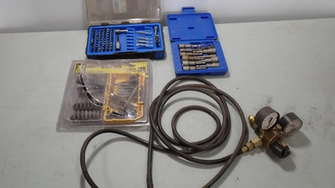Assorted Driver Bits, Nut Setters & Gas Regulator Hose