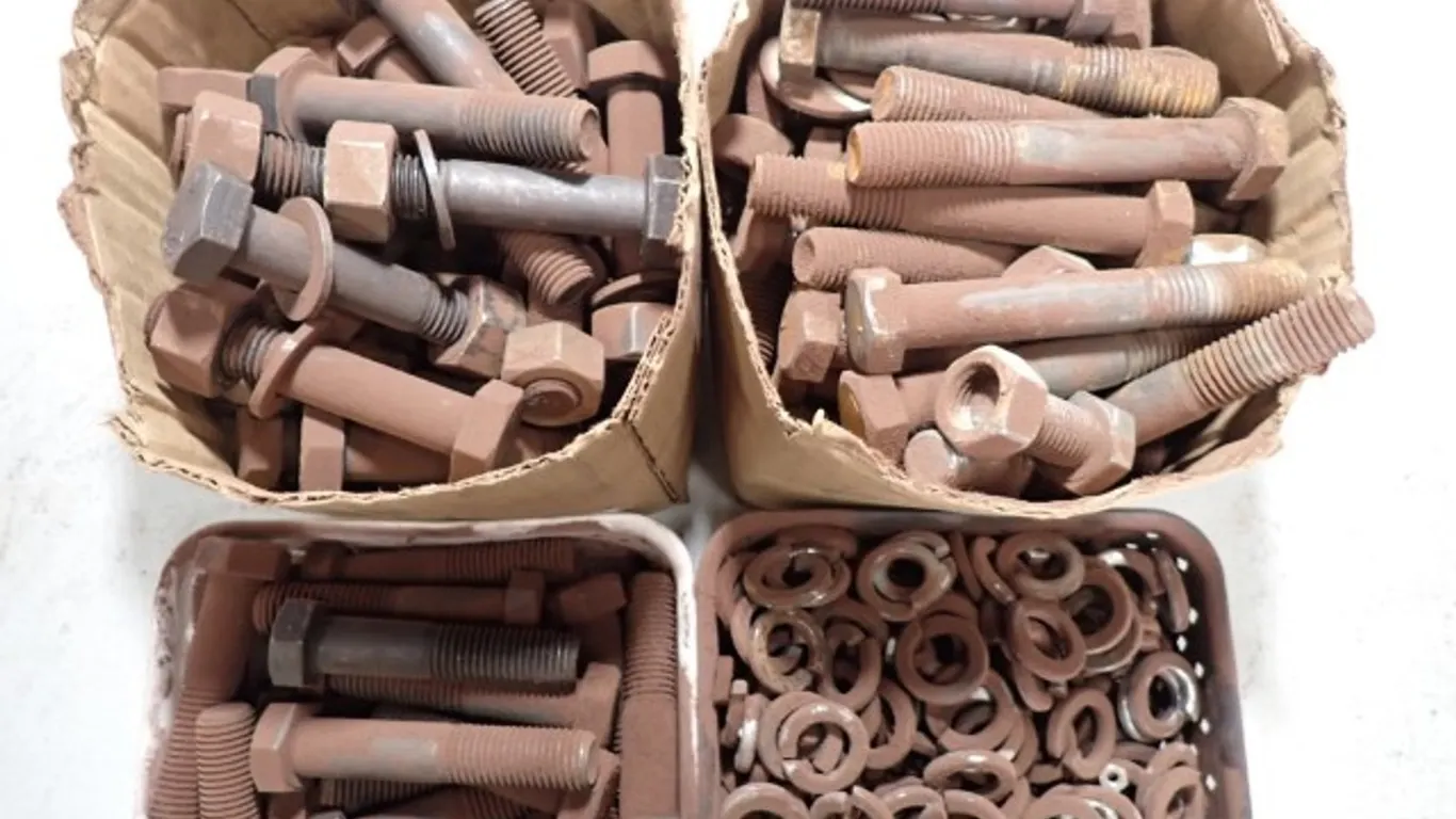 Heavy Duty Structural Bolts, Nuts & Lock Washer