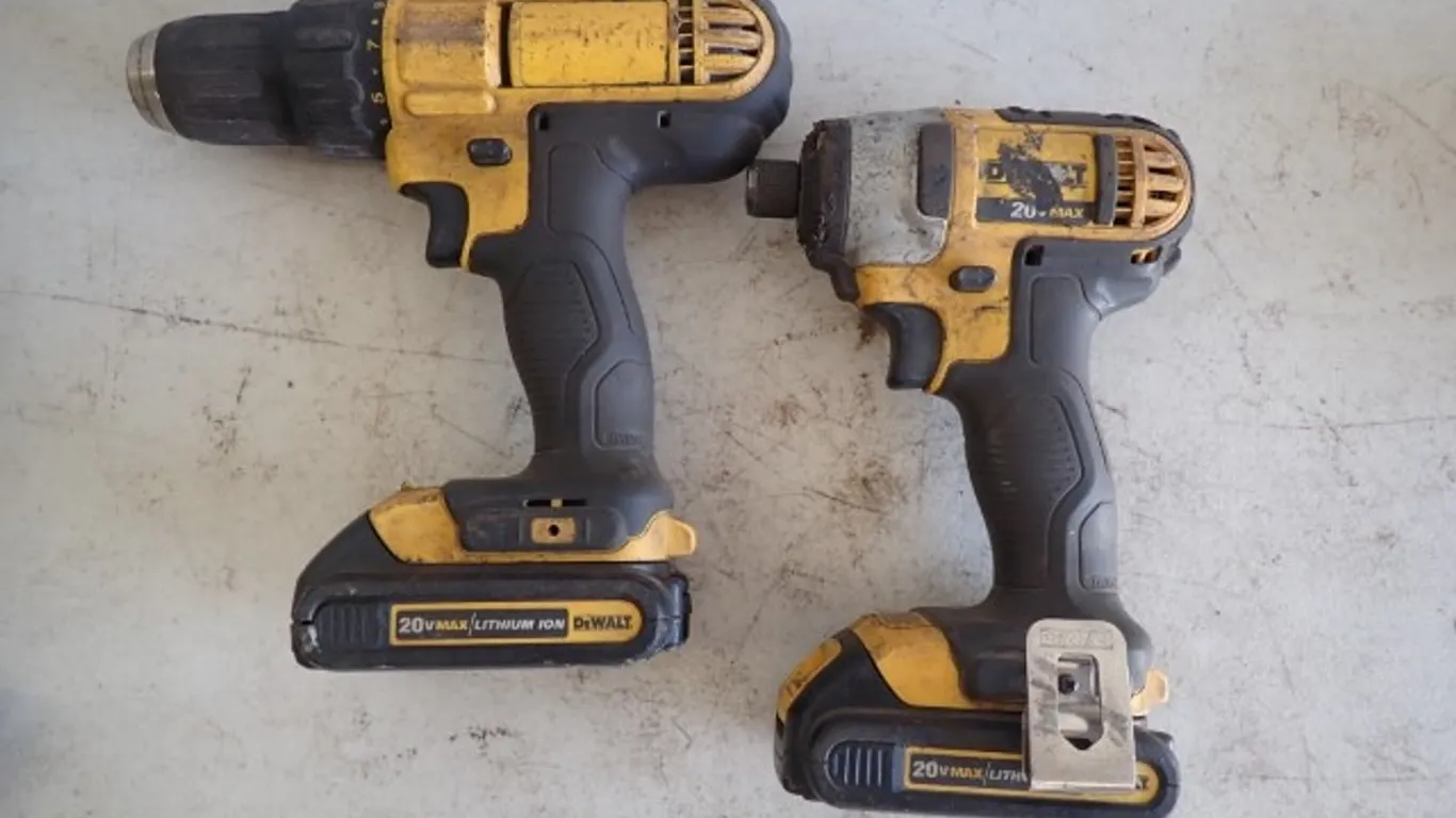 DeWalt Cordless Drill Combo Kit