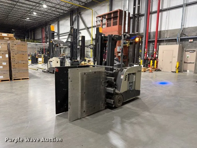 2018 Crown RC5545-40 forklift