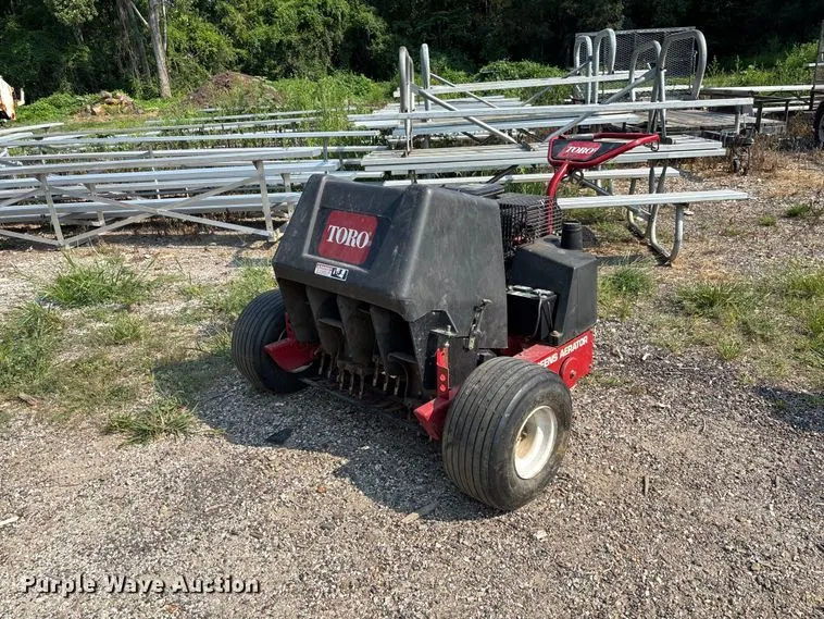 Toro Greens Aerator aerator