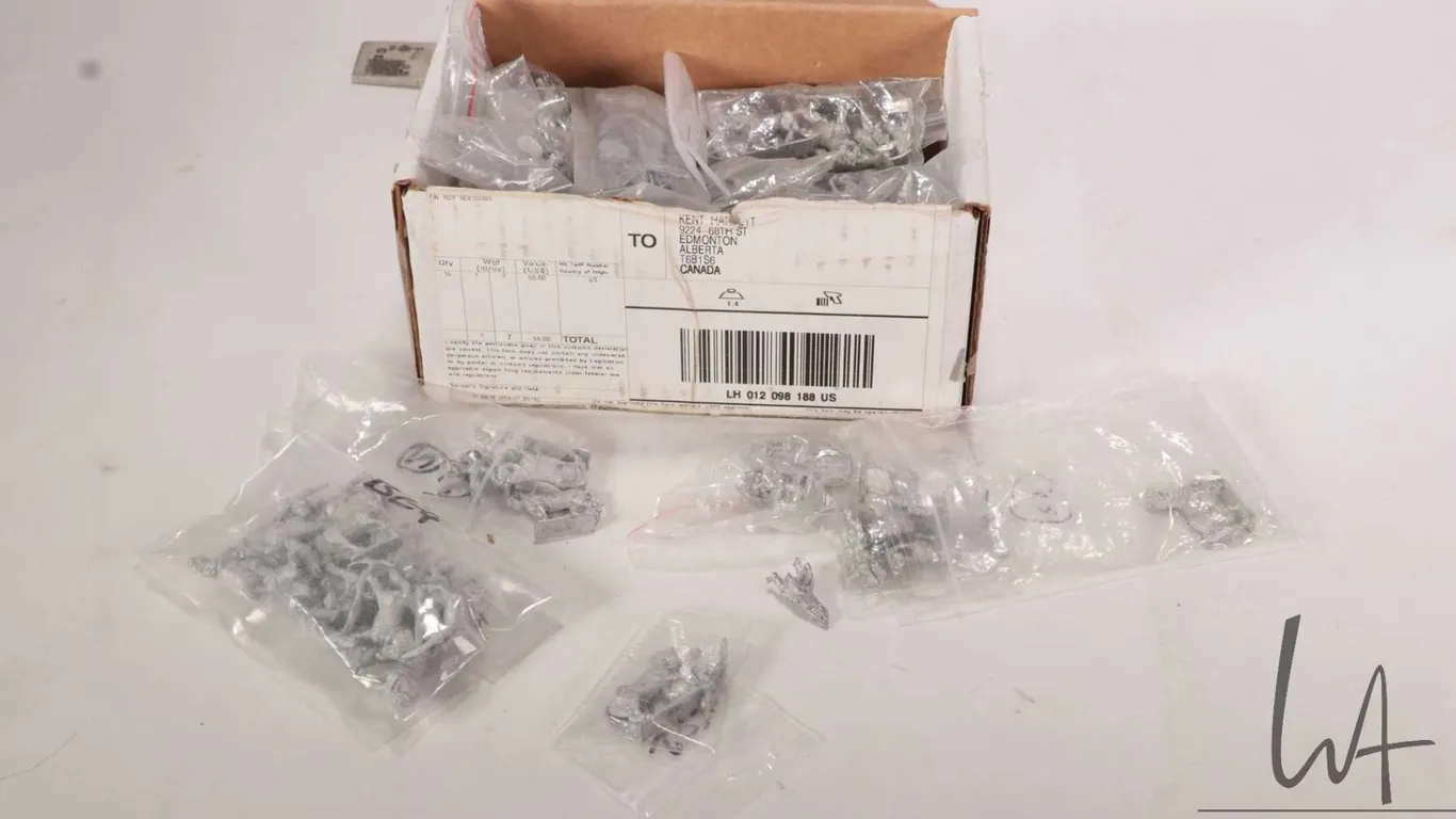 Large selection of Napoleonic era French command 10mm metal miniatures, approximately 1000 grams