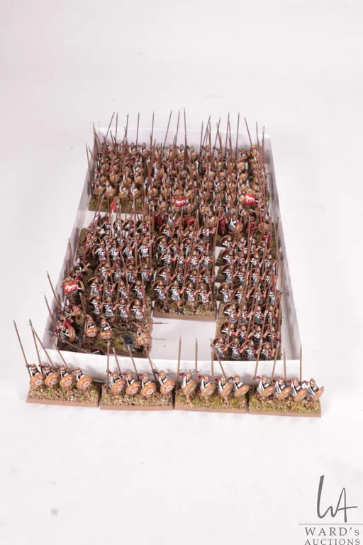 Large selection of what appears to be 15mm Roman army. Approximately 190 individual and intricately