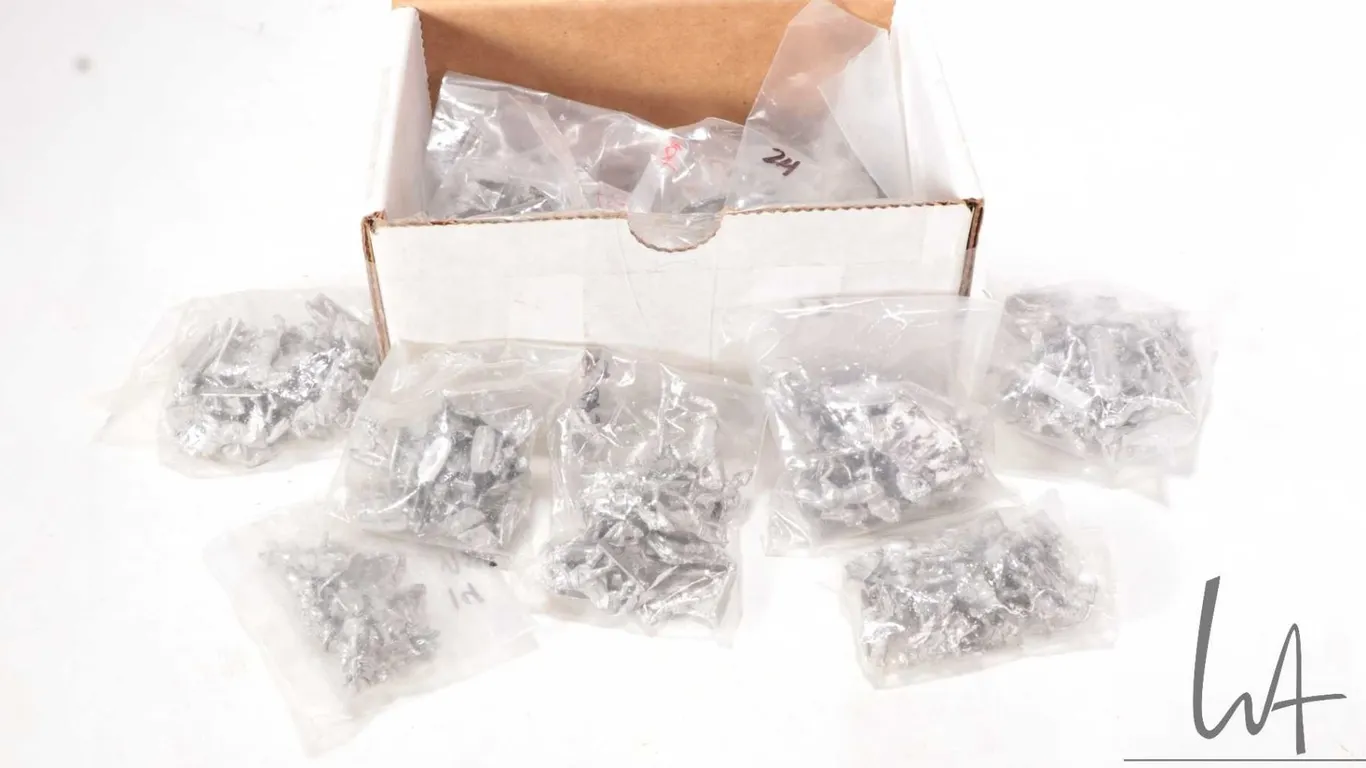 Large selection of British Command 18th and 19th century, 10mm men and horses metal miniatures, tota