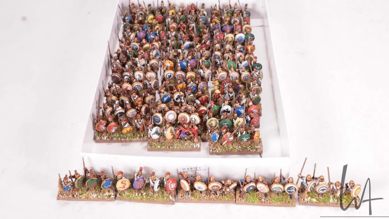 Large selection of what appears to be 15mm Macedonian pikeman with shields/ Approximately 170 indivi