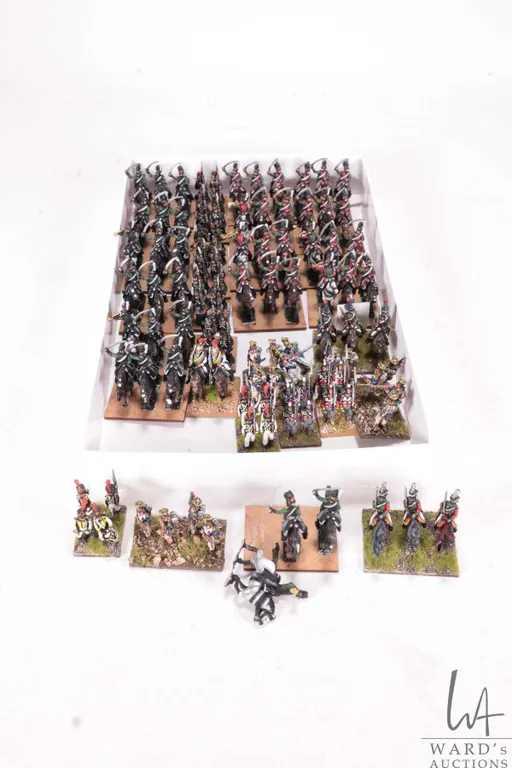 Large selection of what appears to be 15mm Napoleonic calvary including Chassuers a Cheval , infantr
