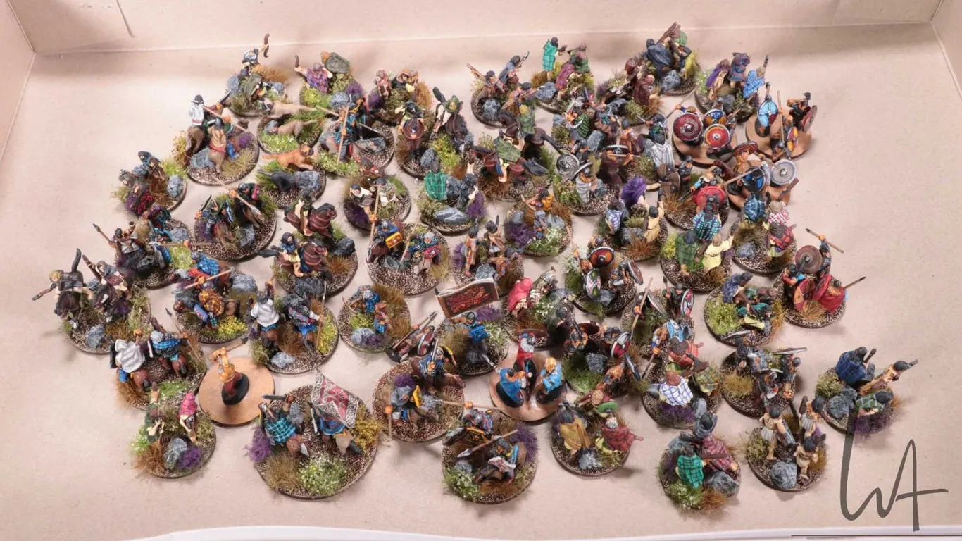 Large selection of what appears to be 15mm Dark Ages figures including mounted riders, men with pole