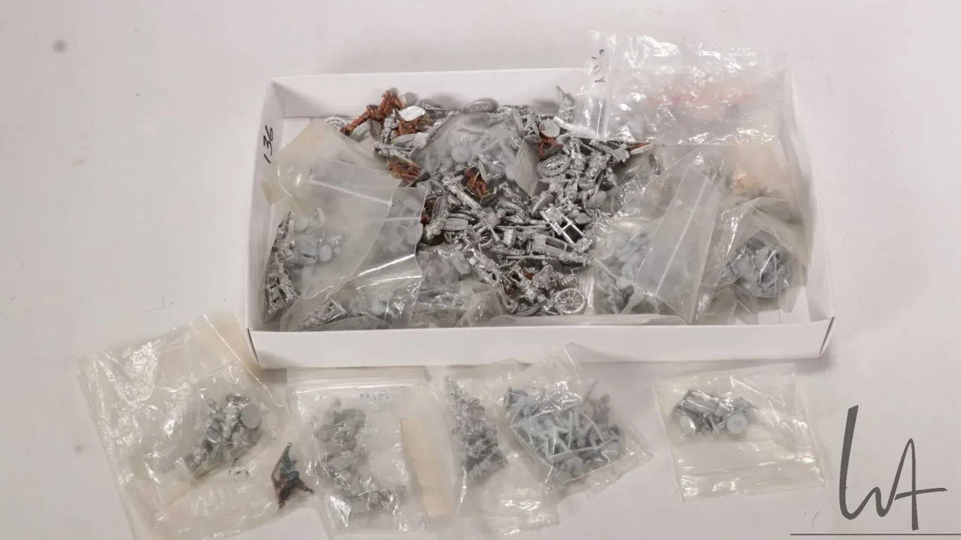 Large selection of metal miniatures including Romans, soldiers, horses, carts, riders etc., approxim