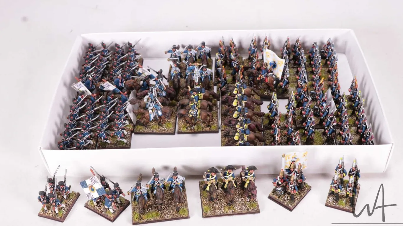 Large selection of what appears to be 15mm Napoleonic army including cavalry and infantry. 48 bases