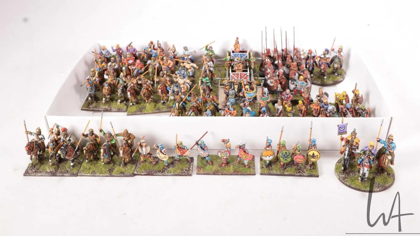 Large selection of what appears to be 15mm Roman army including two chariots. Approximately 60 + ind