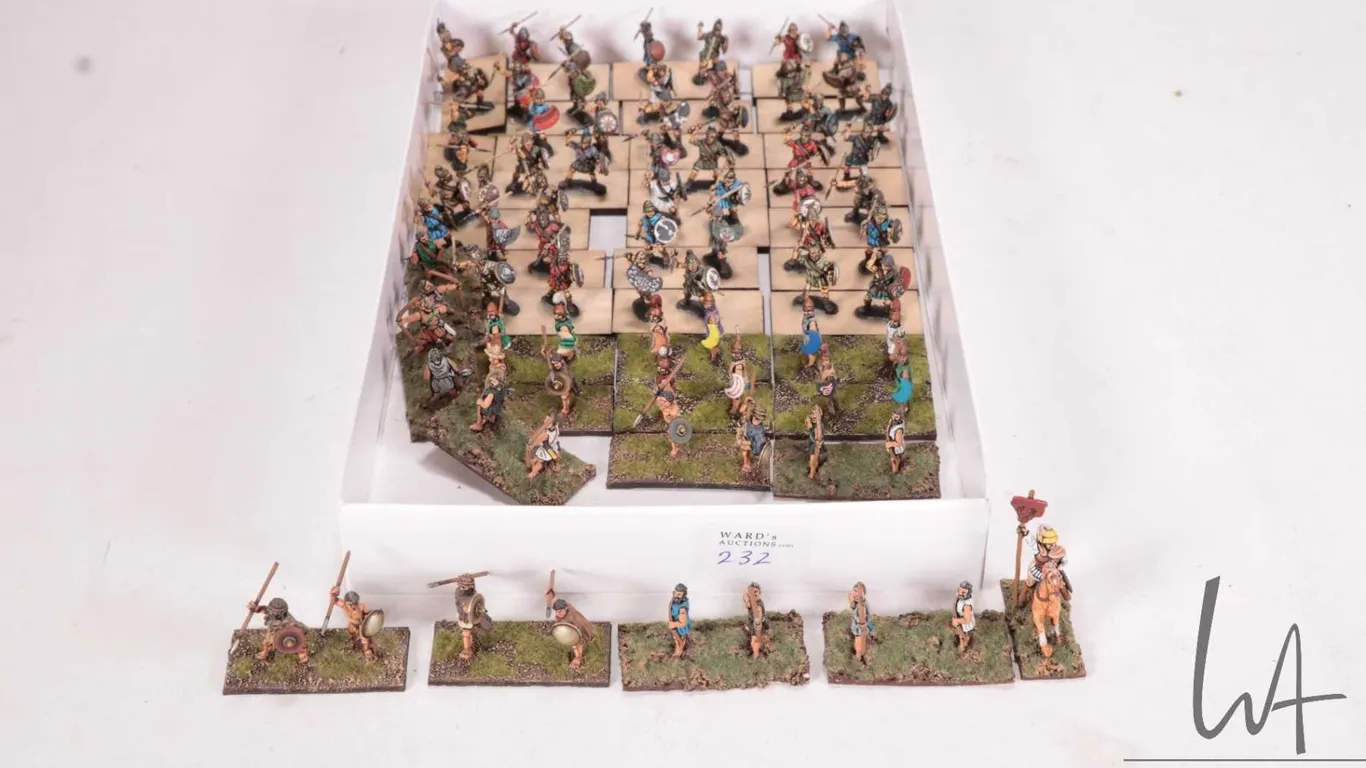 Large selection of what appears to be 15mm possibly Greek Hoplites warriors. Approximately 80 indivi