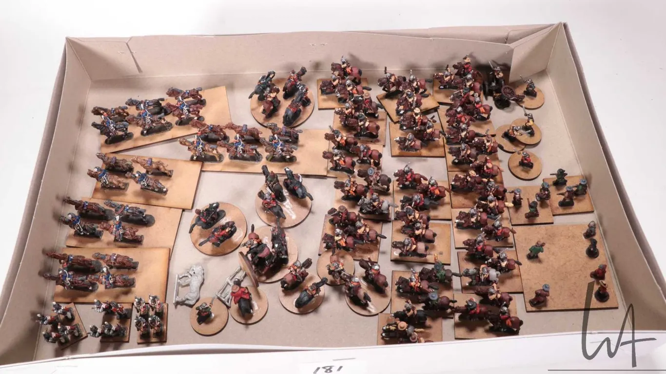Large selection of what appears to be 15mm Napoleonic era calvary men plus soldiers and cannons. App