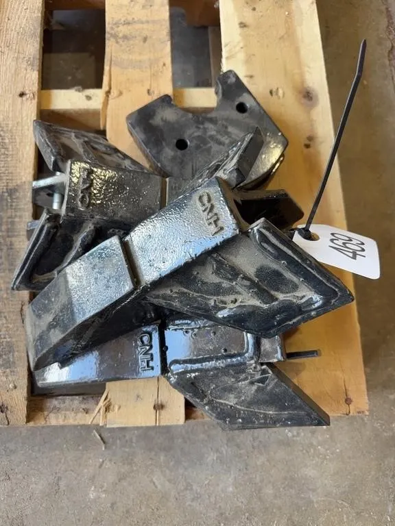 (3) CNH 7" Ripper Points