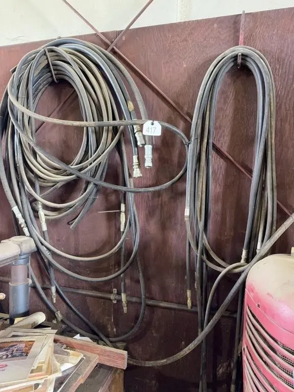 Numerous Hydraulic Hoses