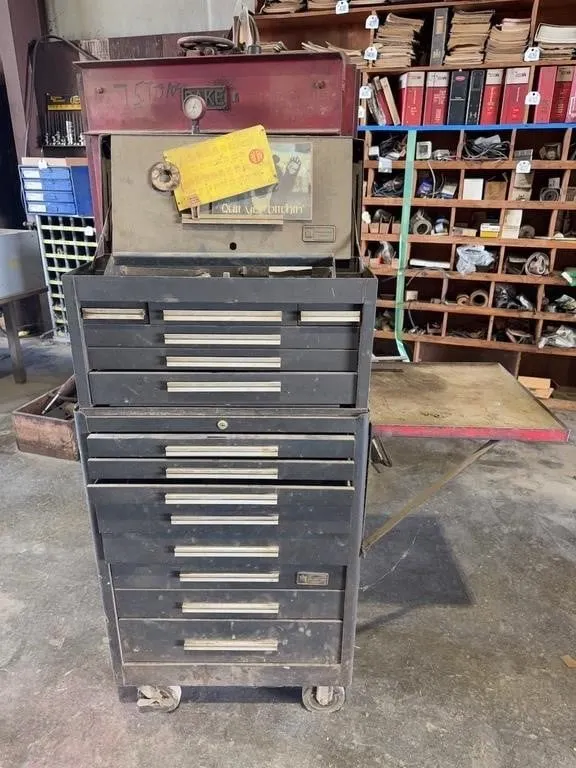 International Tools Tool Box w/a few contents