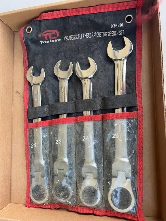Tooluxe 4 Pc Metric Flex Head Ratcheting Wrench