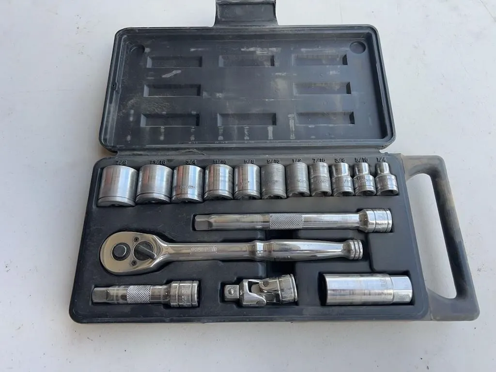 Case IH Socket Set 3/8 Drive 1/4-7/8�