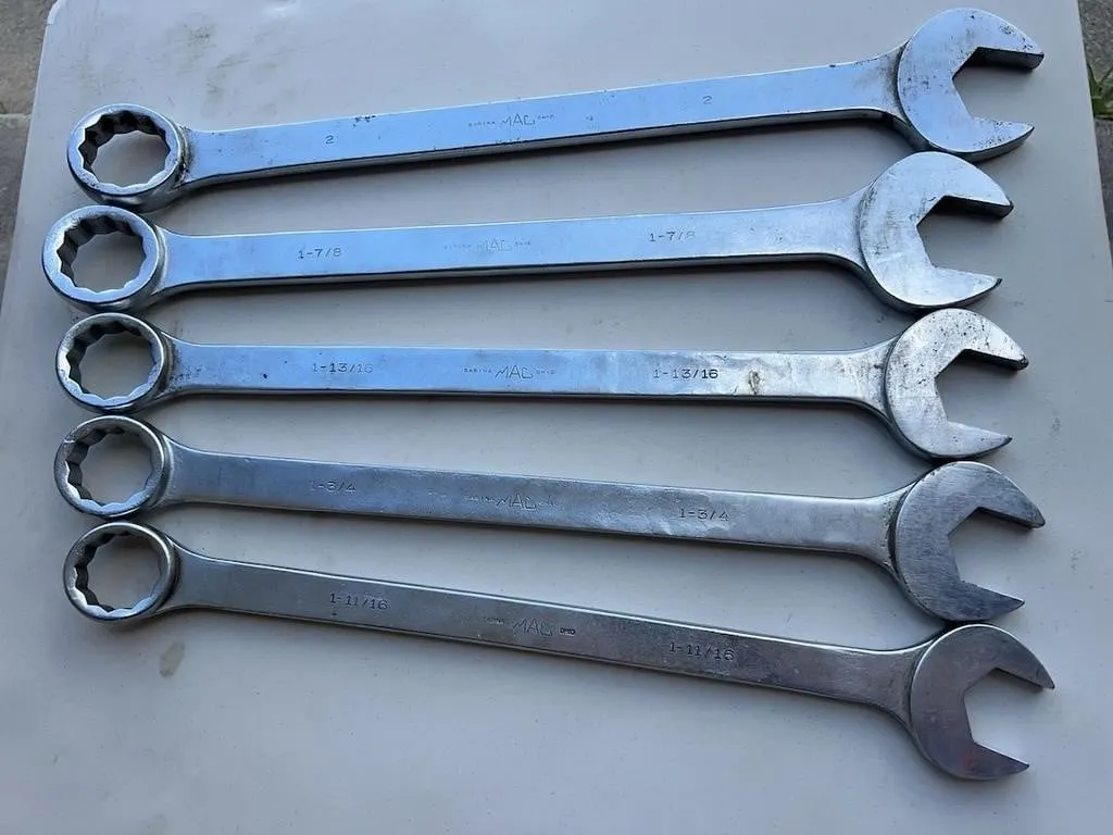 MAC 5 Pcs Box End Wrenches 1 11/16-2�