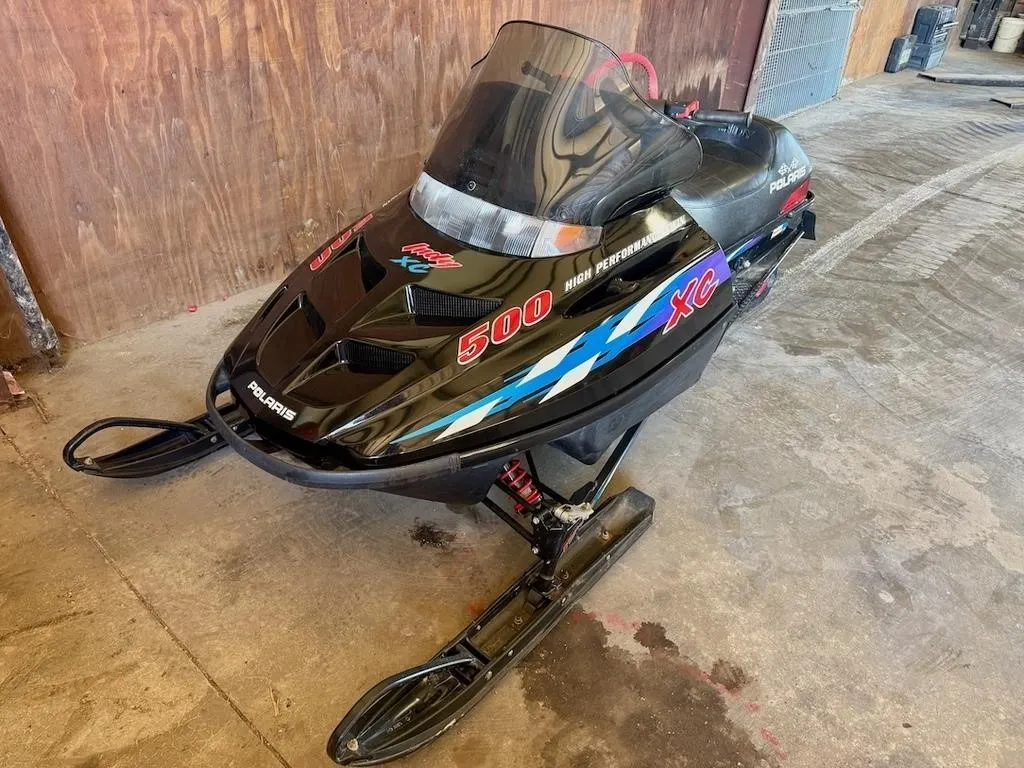 1998 Polaris Indy 500XC Snowmobile
