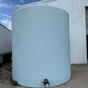 5500 Gallon Poly Tank