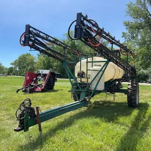 Pull-Type Sprayer 90FT Booms ï¿¼