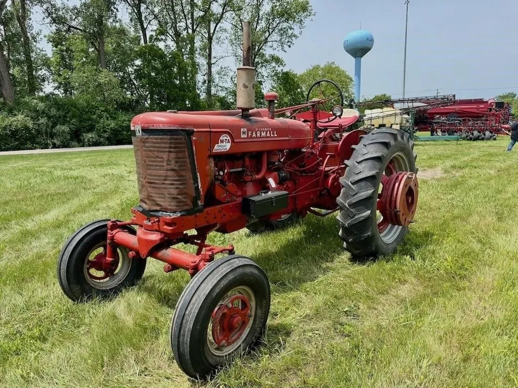 1954 Farmall Super M-TA
