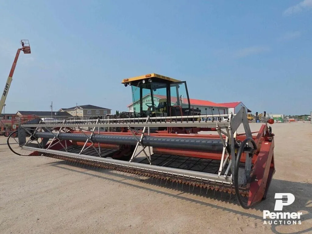 1992 Versatile 4750 Swather / Windrower