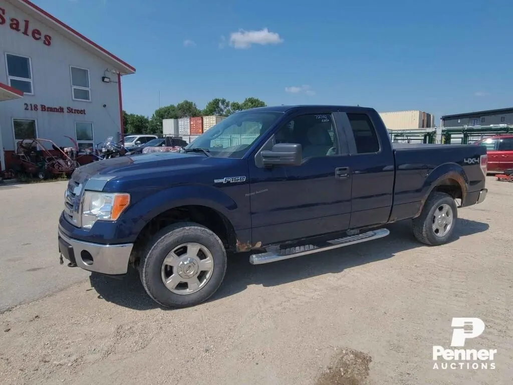 2009 Ford F-150 Pickup 4X4 V8, 5.4