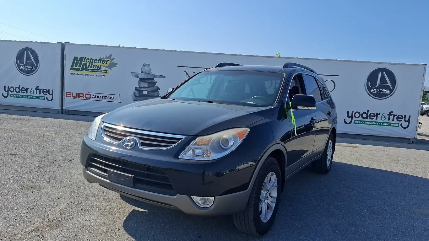 2012 Hyundai Veracruz GL 4dr Crossover