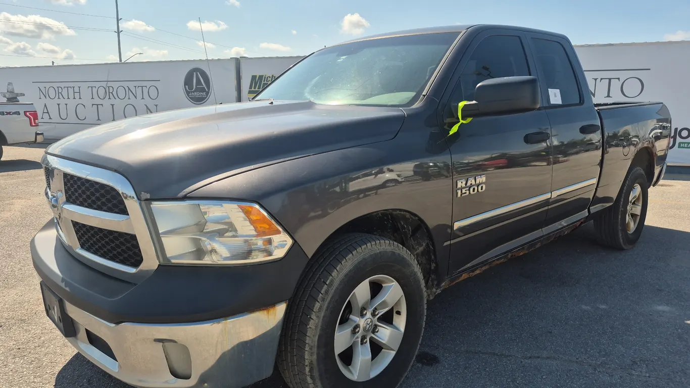 2014 Ram 1500 4x4 Express 4dr Quad Cab 6.3 ft. SB Pickup