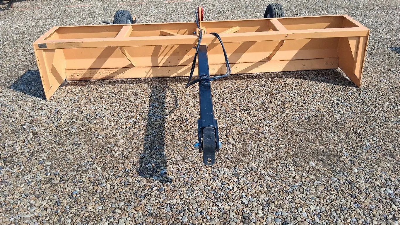 Industrias America F12T Pull Scraper