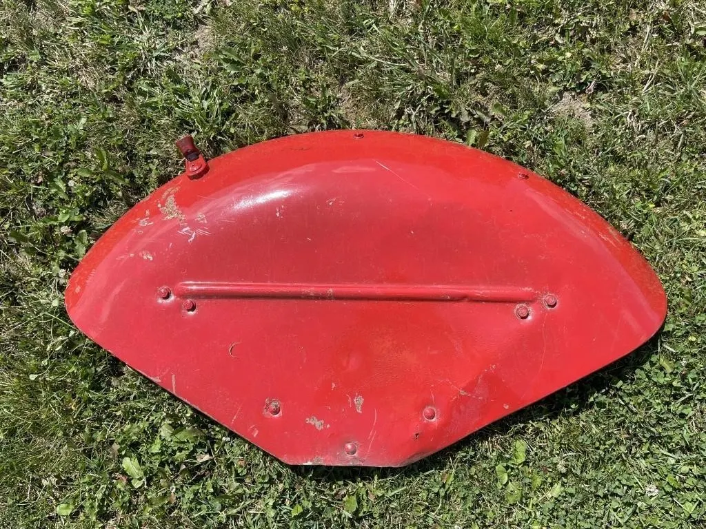Massey Ferguson 165 Fender