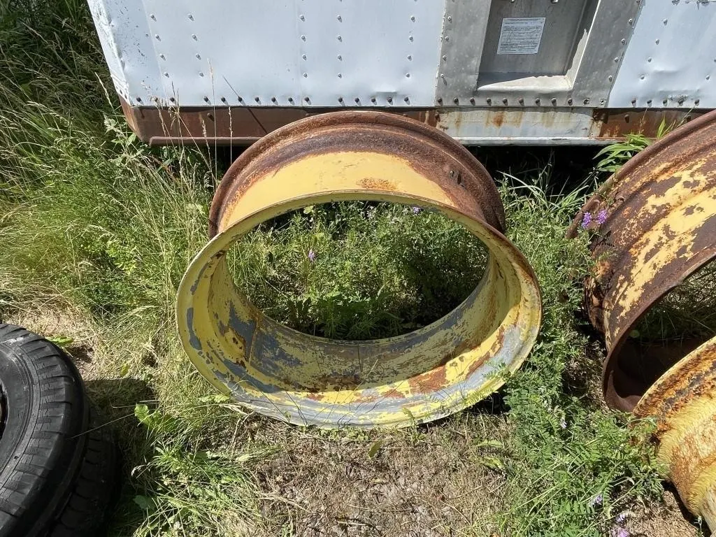 Tractor Rim12x28