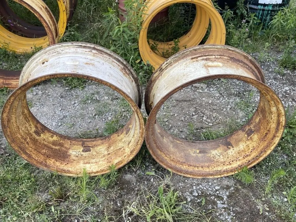 2-Tractor Rims 12x26