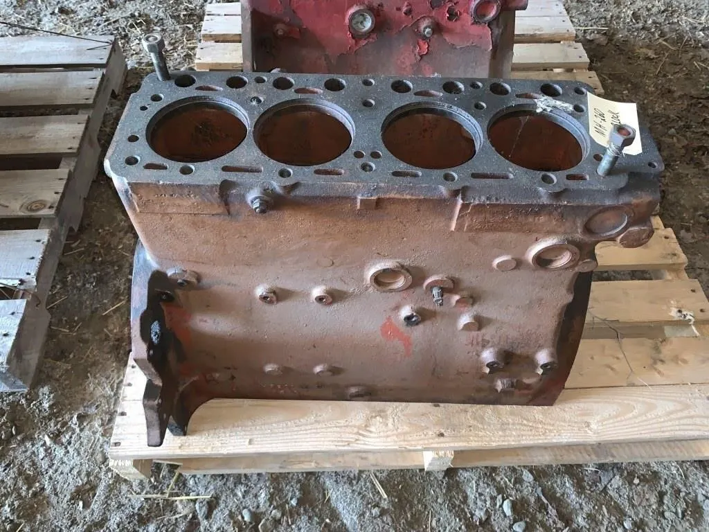 Massey Harris 260 Engine Block