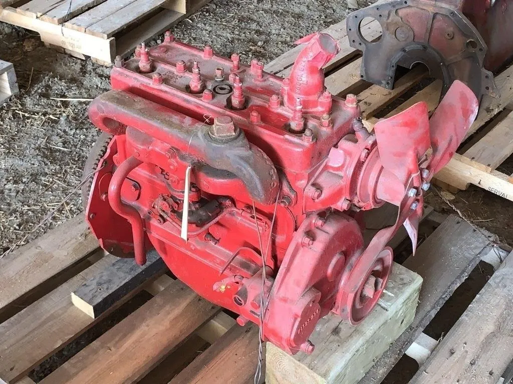 Massey Harris 140 cu inch Engine
