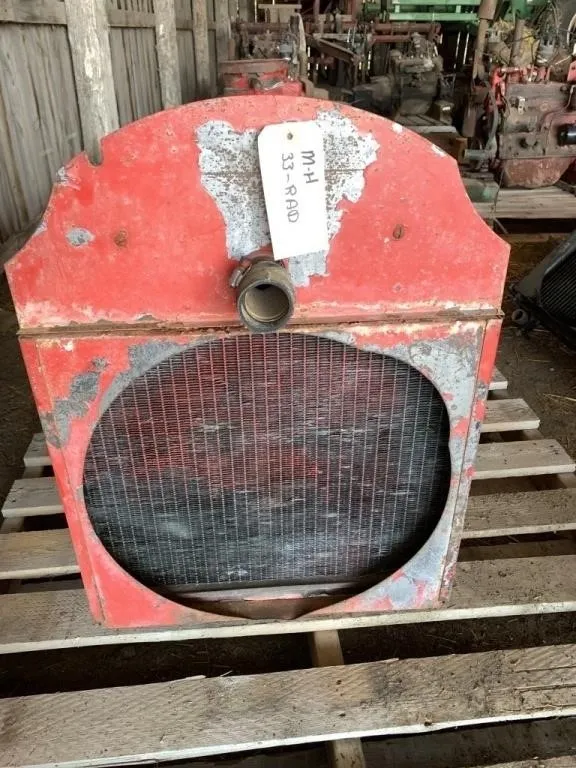 Massey Harris 33 Tractor Rad