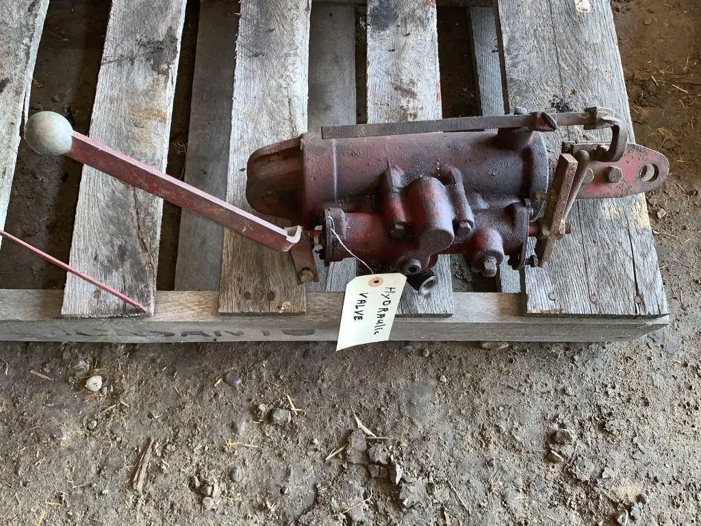 Hydraulic Valve