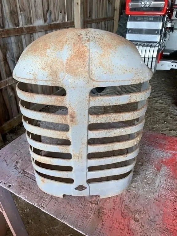 Massey Harris 33-44 Grill